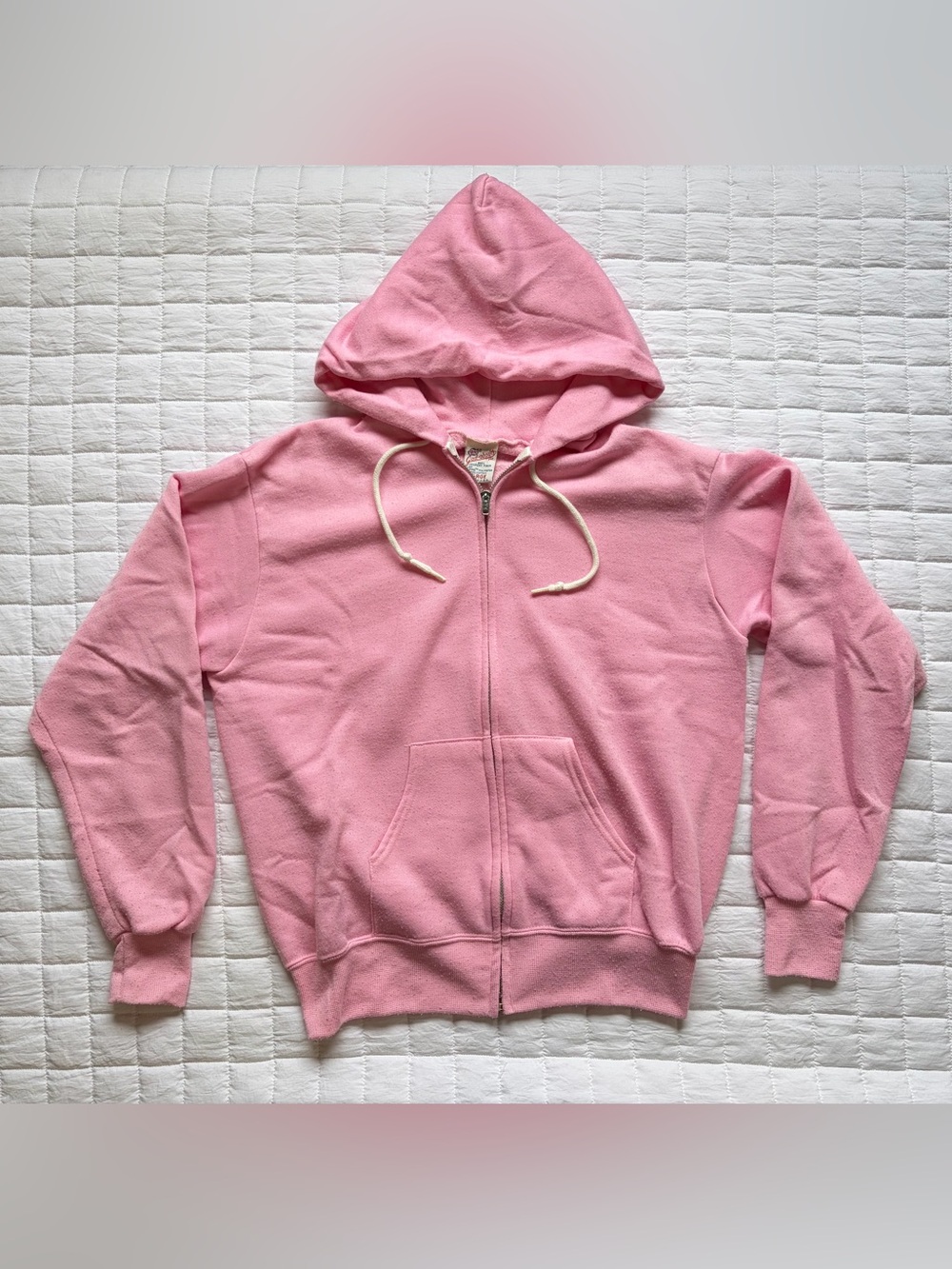 Vintage 80s/90s Baby Pink Zip-Up Hoodie Sweatshirt Size L Cotton/Poly Blend